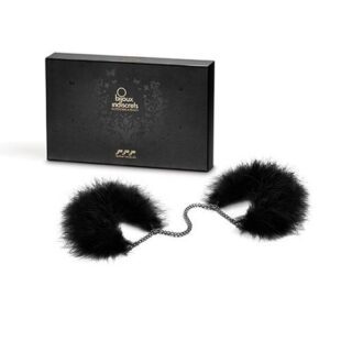 Esposas de plumas Za Za Zu 2
