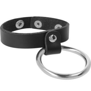 Anillo de metal para el pene y testiculos