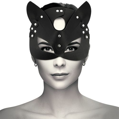Mascara de cuero vegano con orejas de gato