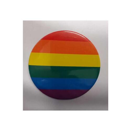 Chapa con bandera LGBT