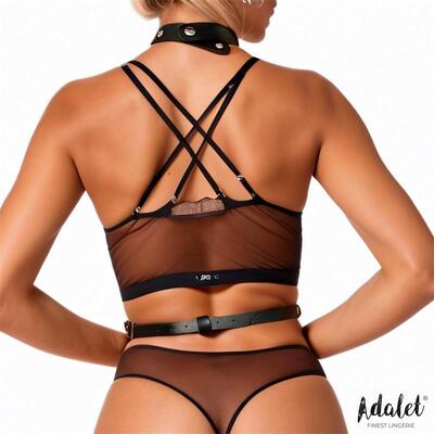 Arnés para pecho cuero vegano con cadenas talla única Hilda 2