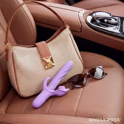 Vibrador con Thrusting Apollo 4