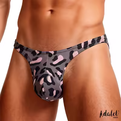 Tanga leopardo John